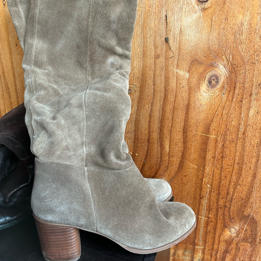 Steve Madden Taupe Suede Heeled Boots
